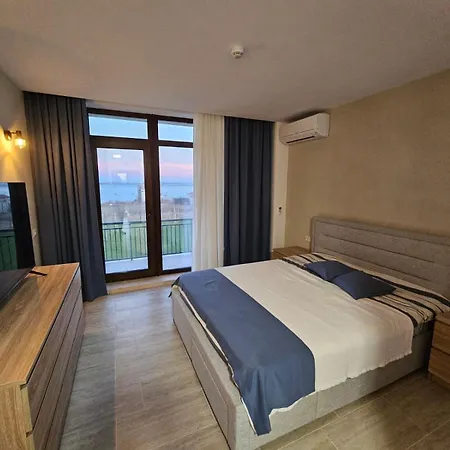 Pensiunea Livada 招待所 3*