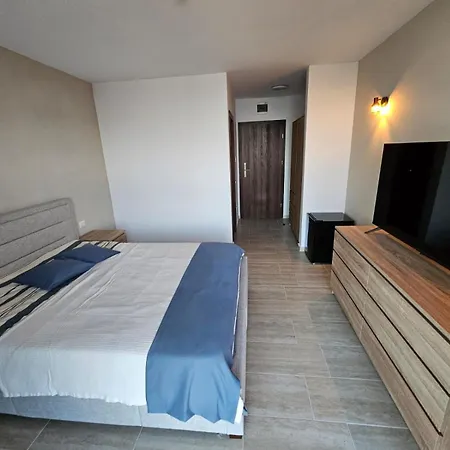 招待所 Pensiunea Livada 3*