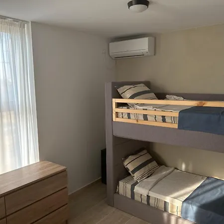 Pensiunea Livada 招待所