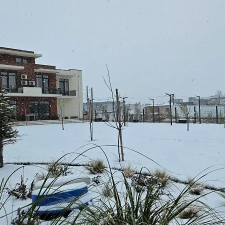 Pensiunea Livada 招待所 3*