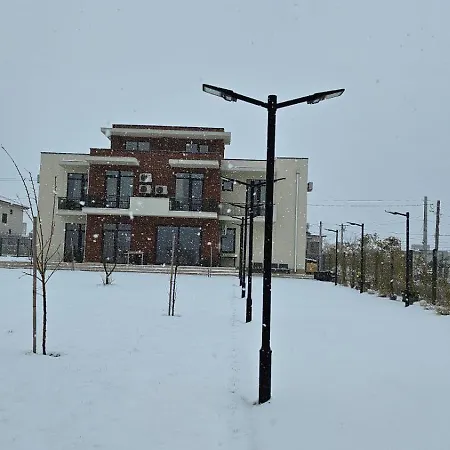 Pensiunea Livada 泰基尔吉奥尔