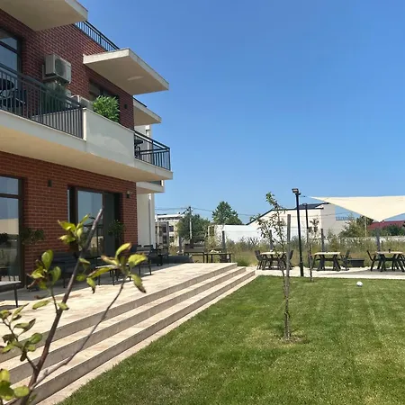 招待所 Pensiunea Livada 泰基尔吉奥尔