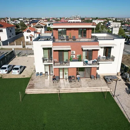 Pensiunea Livada 泰基尔吉奥尔